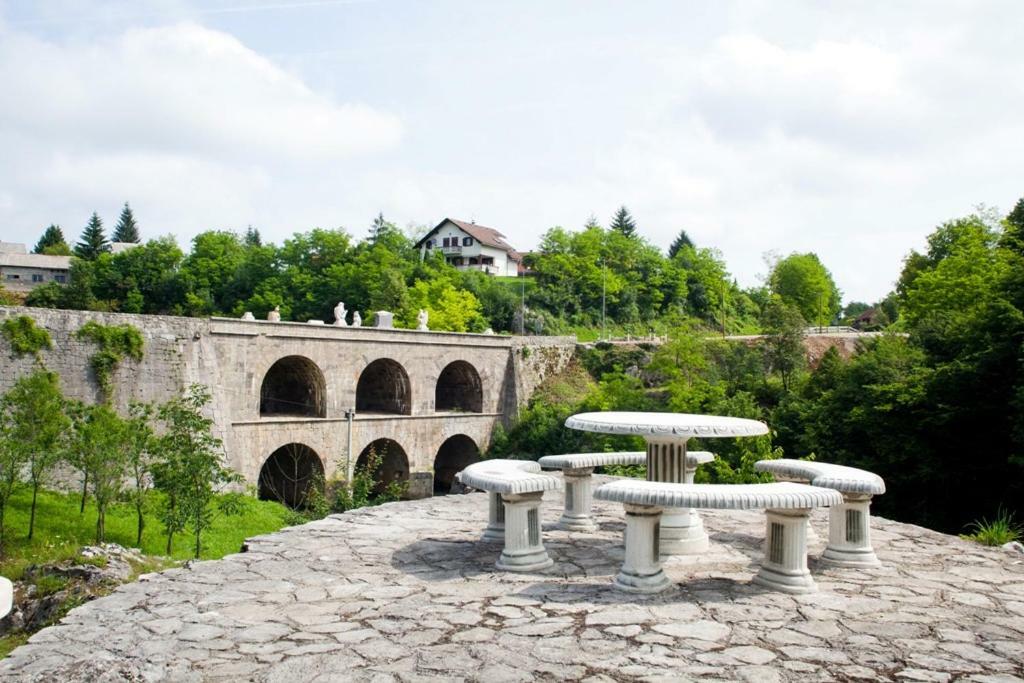 Apartman Nino Tounj Dış mekan fotoğraf